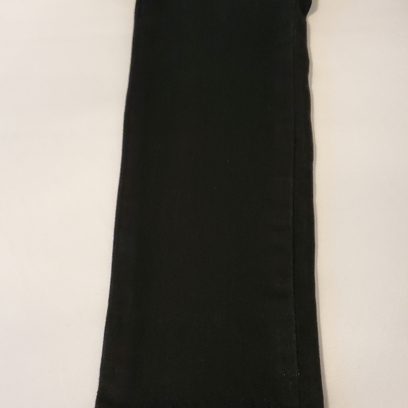 Selling Women's Black Slip on Skinny Jeans - Picture 10 of 10